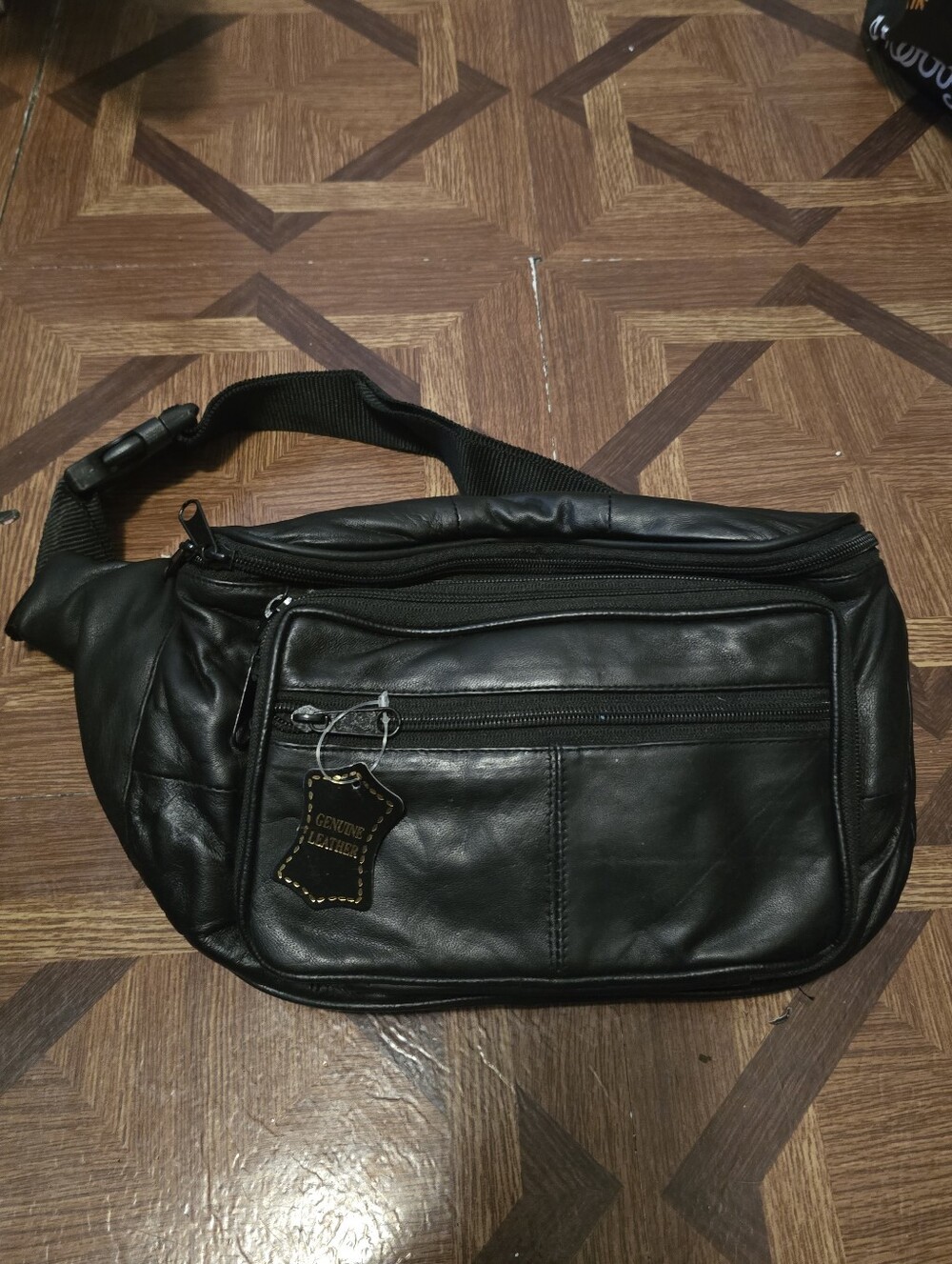 Black Genuine Leather Men’s Waist Bag / Crossbody Fanny Pack